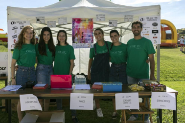 El Día del Deporte de la Universidad de Navarra celebró el sábado 22 de septiembre su 25 aniversario. Un evento dirigido a jóvenes estudiantes y familias y que tuvo como escenario principal las instalaciones deportivas universitarias, con 11 segmentos diferentes de actividad y más de 60 posibilidades diferentes a lo largo de todo el día.