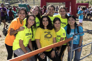 El Día del Deporte de la Universidad de Navarra celebró el sábado 22 de septiembre su 25 aniversario. Un evento dirigido a jóvenes estudiantes y familias y que tuvo como escenario principal las instalaciones deportivas universitarias, con 11 segmentos diferentes de actividad y más de 60 posibilidades diferentes a lo largo de todo el día.