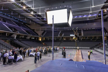 El proyecto del Navarra Arena se puso en marcha en 2009, dentro del Plan Navarra 2012. Su puesta en marcha no se ha producido hasta 3288 días después. Mucho más tarde de lo ideado.