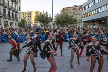 Comercios del Ensanche pamplonés celebraron este viernes, 28 de septiembre, una edición más de Ensanche la nuit