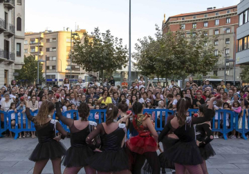 Comercios del Ensanche pamplonés celebraron este viernes, 28 de septiembre, una edición más de Ensanche la nuit