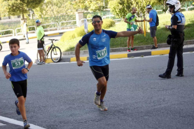Imágenes de la carrera celebrada este sábado en el barrio pamplonés.