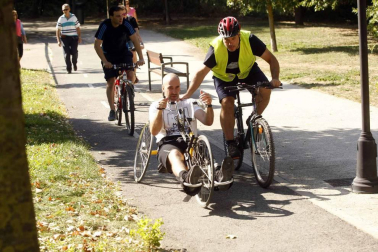Imágenes de la carrera celebrada este sábado en el barrio pamplonés.