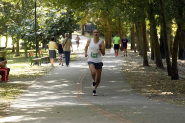 Imágenes de la carrera celebrada este sábado en el barrio pamplonés.