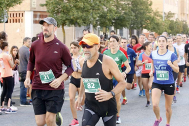 Imágenes de la carrera celebrada este sábado en el barrio pamplonés.
