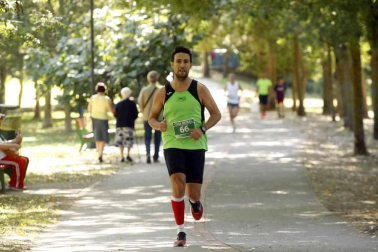 Imágenes de la carrera celebrada este sábado en el barrio pamplonés.