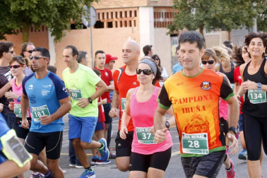 Imágenes de la carrera celebrada este sábado en el barrio pamplonés.