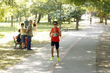Imágenes de la carrera celebrada este sábado en el barrio pamplonés.