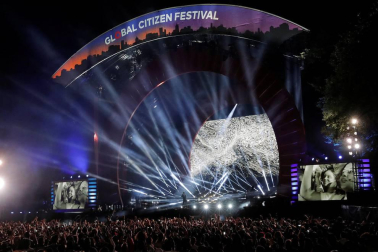 Decenas de estrellas del espectáculo, desde las cantantes Janelle Monáe y Janet Jackson hasta los actores Hugh Jackman o Robert de Niro, instaron al joven público del macroconcierto Global Citizen, en Nueva York, a contribuir mediante su activismo a un mundo más justo y sostenible.