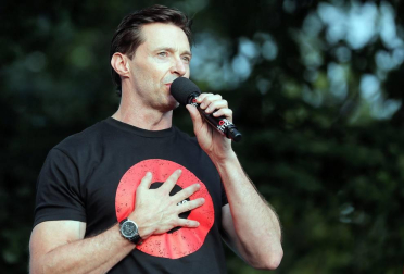 Decenas de estrellas del espectáculo, desde las cantantes Janelle Monáe y Janet Jackson hasta los actores Hugh Jackman o Robert de Niro, instaron al joven público del macroconcierto Global Citizen, en Nueva York, a contribuir mediante su activismo a un mundo más justo y sostenible.