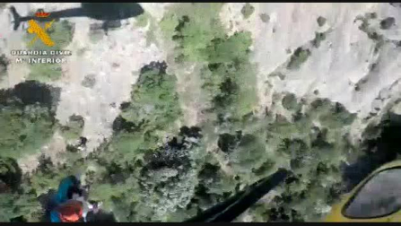 Rescatada una senderista y su perra por la Guardia Civil