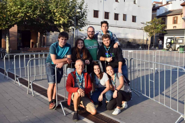 El 29 de septiembre se celebró la VII carrera solidaria 'Atarrabia contra el Hambre', que congregó a más de mil personas entre corredores y público en general y que alcanzó una recaudación cercana a los 9.000 euros. A ello se sumó la recogida de una tonelada de alimentos para el Banco de alimentos de Cáritas de Villava–Atarrabia. Además de los premios a los tres primeros clasificados de cada categoría, la asociación Alboan de los Jesuitas fue galardonada en reconocimiento a su cooperación internacional en favor de los países más desfavorecidos.