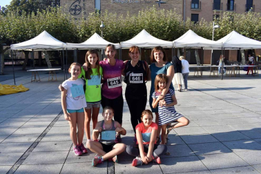 El 29 de septiembre se celebró la VII carrera solidaria 'Atarrabia contra el Hambre', que congregó a más de mil personas entre corredores y público en general y que alcanzó una recaudación cercana a los 9.000 euros. A ello se sumó la recogida de una tonelada de alimentos para el Banco de alimentos de Cáritas de Villava–Atarrabia. Además de los premios a los tres primeros clasificados de cada categoría, la asociación Alboan de los Jesuitas fue galardonada en reconocimiento a su cooperación internacional en favor de los países más desfavorecidos.