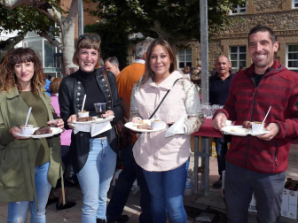 La localidad ribera celebró este domingo la XII edición de un acto que premió a Felisa Goñi Ezcurra, responsable del hotel Venta de Ulzama