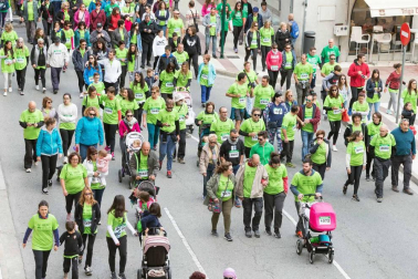 Miles de personas se congregaron en la capital ribera para participar en la carrera