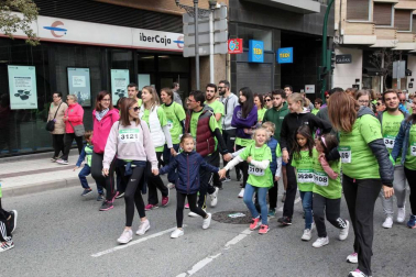 Miles de personas se congregaron en la capital ribera para participar en la carrera