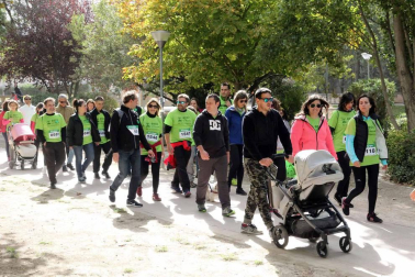 Miles de personas se congregaron en la capital ribera para participar en la carrera