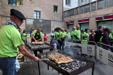 Miles de personas se congregaron en la capital ribera para participar en la carrera