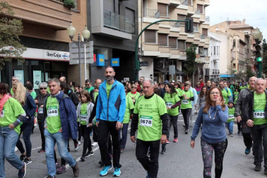 Miles de personas se congregaron en la capital ribera para participar en la carrera