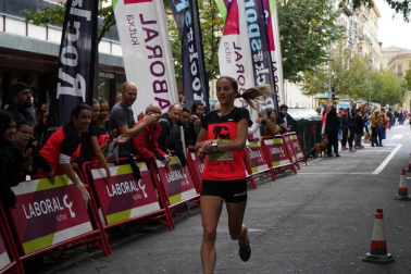 Imágenes de la V edición de la Carrera Solidaria Navarra que recauda fondos para Anfas