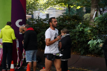 Imágenes de la V edición de la Carrera Solidaria Navarra que recauda fondos para Anfas