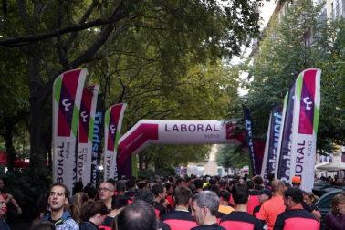 Imágenes de la V edición de la Carrera Solidaria Navarra que recauda fondos para Anfas
