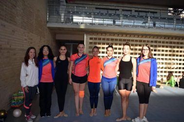 El sábado 6 de octubre se disputó en el Polideportivo de Mendillorri el Campeonato Navarro de Gimnasia Rítmica. En él tomaron parte en torno a 145 gimnastas pertenecientes a siete clubes navarros, que compitieron en las categorías benjamín, alevín, infantil, cadete, juvenil, senior y primera categoría. El torneo era valedero, además, para los Juegos Deportivos de Navarra y clasificatorio para varios campeonatos y Copas de España individuales y de conjuntos. Uno de ellos será el Campeonato de España de Conjuntos Absoluto, que tendrá su sede en el Navarra Arena.