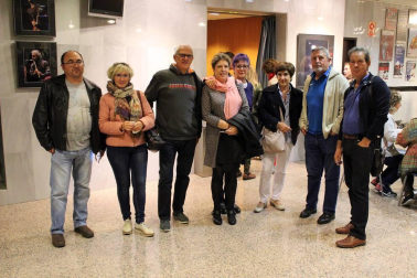 El Auditorio de Barañáin acogió una original propuesta de danza contemporánea en la que se invitó al público a reflexionar sobre la imagen de la masculinidad en la sociedad actual, bajo un título que ya daba alguna pista sobre su intención: 'La maldición de los hombres Malboro'. Una obra producida por la compañía Isabel Vázquez / Excéntrica Producciones & Elena Carrascal.