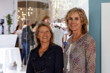 El 4 de octubre, el restaurante La Capilla de Pamplona acogió la fiesta de presentación de la nueva colección de productos de la línea de cosmética y perfumes Seshai Care. Un evento en el que se quiso celebrar el crecimiento de la marca que, siete años después de su lanzamiento, cuenta con una red de distribuidoras a nivel nacional.