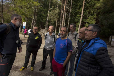 Fotos de la masiva afluencia de turistas en Irati durante el puente del Pilar