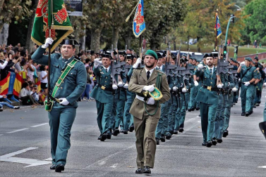Fotos del día de la patrona de la Guardia Civil en Pamplona.