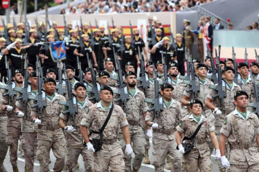 Este viernes, 12 de octubre, se ha celebrado el tradicional militar en Madrid, presidido por Felipe VI y la reina Letizia
