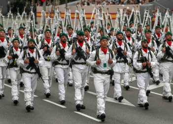 Este viernes, 12 de octubre, se ha celebrado el tradicional militar en Madrid, presidido por Felipe VI y la reina Letizia