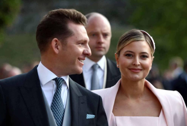 La princesa Eugenia se ha casado este viernes, 12 de octubre, con Jack Brooksbank, en la capilla de San Jorge en Windsor (Reino Unido)
