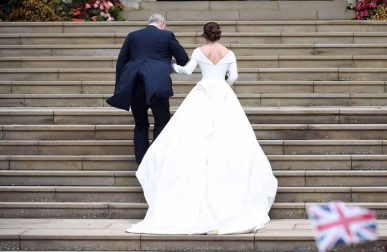 La princesa Eugenia se ha casado este viernes, 12 de octubre, con Jack Brooksbank, en la capilla de San Jorge en Windsor (Reino Unido)