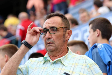 Imágenes del búscate en la grada del Osasuna-Córdoba.