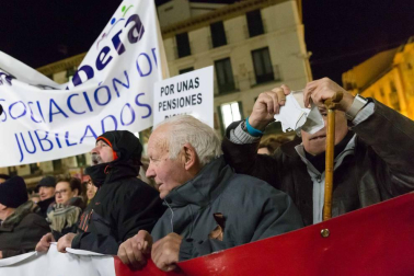 Tudela y Pamplona se han sumado a otras manifestaciones que ha habido en el resto del país para reclamar pensiones dignas.