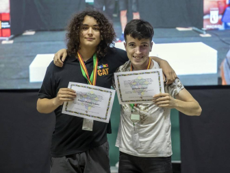El XV Campeonato de España de Speedcubing tuvo lugar en el frontón de labrit, con 148 jugadores inscritos.