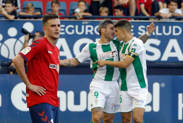 Fotos de Juan Villar en el partido Osasuna-Córdoba disputado en El Sadar.