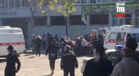 Al menos 13 muertos por un ataque contra un instituto de Crimea