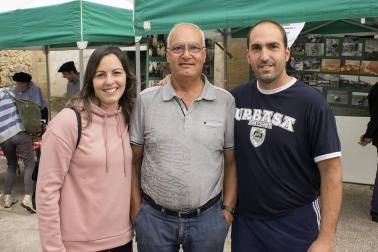 Durante todo el mes de octubre, el valle de Améscoa ha celebrado un programa de actividades ligado al pastoreo, con excursiones a parajes naturales, visita guiada a la quesería Surgaina o una jornada de 'pintxos' y platos con productos del pastoreo. El viernes 12 de octubre se celebró el Día del Pastor de Améscoa en Eulate, evento principal de las jornadas.