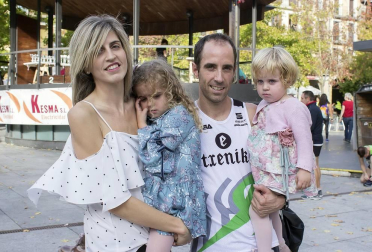 La carrera popular 5k-10k Estella Lizarra regresó el sábado 13 de octubre a la ciudad del Ega para celebrar su sexta edición. Este año, además, la prueba sirvió para decidir los campeonatos navarros de ambas distancias. Organizada por el Club Atlético Iranzu, esta carrera está homologada por la Real Federación Española de Atletismo.