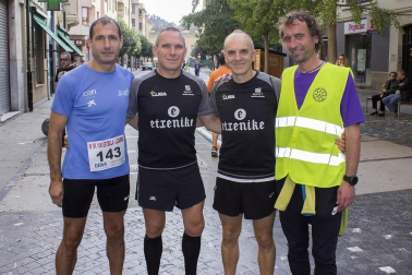 La carrera popular 5k-10k Estella Lizarra regresó el sábado 13 de octubre a la ciudad del Ega para celebrar su sexta edición. Este año, además, la prueba sirvió para decidir los campeonatos navarros de ambas distancias. Organizada por el Club Atlético Iranzu, esta carrera está homologada por la Real Federación Española de Atletismo.