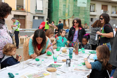 Animación, colorido y fiesta en la celebración del centro de la capital ribera, celebrado este sábado 20 de octubre.