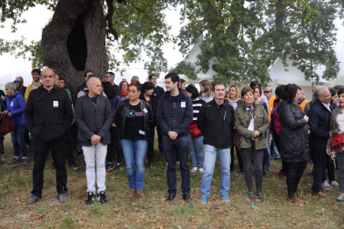 Decenas de miles de personas participan este domingo en Alsasua en el Nafarroa Oinez 2018, la fiesta de las ikastolas de Navarra, que este año tiene el objetivo de recaudar fondos en apoyo al centro Iñigo Aritza.