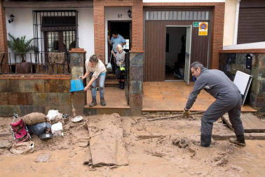 Fotos de las fuertes lluvias que han causado numerosas incidencias durante este domingo en Málaga.