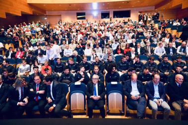El Museo Universidad de Navarra acogió este miércoles, 24 de octubre, la gala de presentación de los cinco proyectos que aspiran a realizar la reforma de El Sadar.