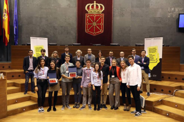 El IES Navarro Villoslada ha ganado esta edición del torneo, organizado por la UPNA y el Parlamento de Navarra