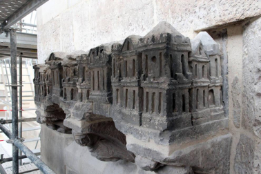 Imágenes de la Puerta del Juicio de la Catedral de Tudela