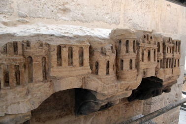 Imágenes de la Puerta del Juicio de la Catedral de Tudela